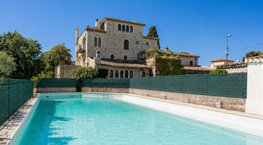 Appartement à vendre à Saint-Paul-de-Vence