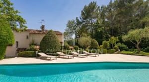 Maison à vendre à Châteauneuf-Grasse