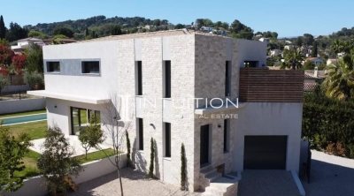 Maison à vendre à Mougins (4 pièces et +)