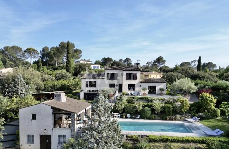 Maison à vendre à Roquefort-les-Pins