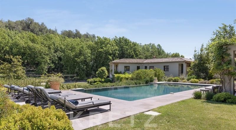 Maison à vendre à Châteauneuf-Grasse