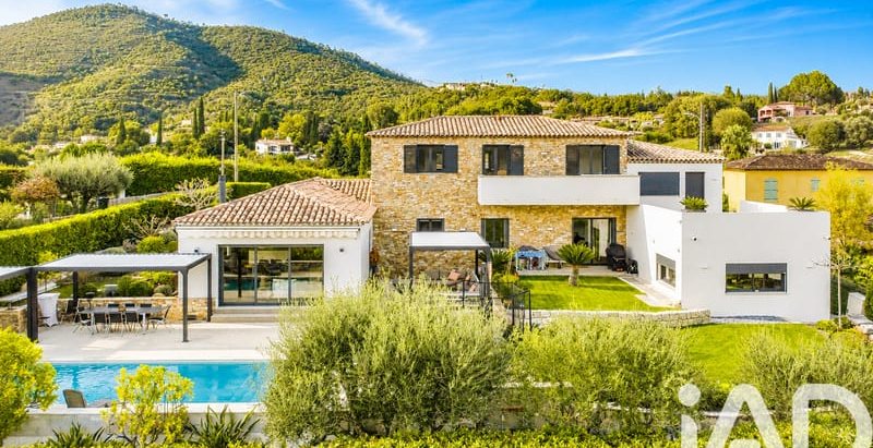 Maison à vendre à Auribeau-sur-Siagne