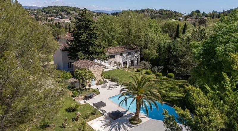 Maison à vendre à Valbonne