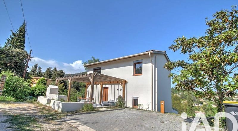 Maison à vendre à Auribeau-sur-Siagne