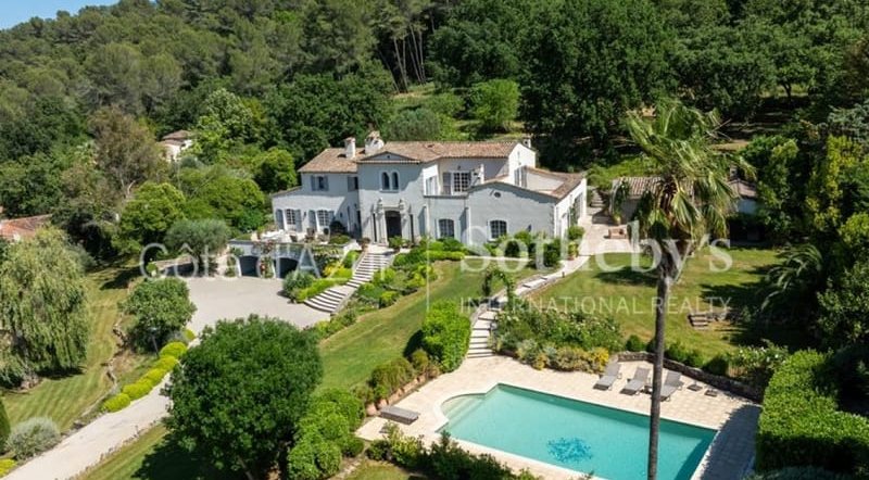 Maison à vendre à Valbonne
