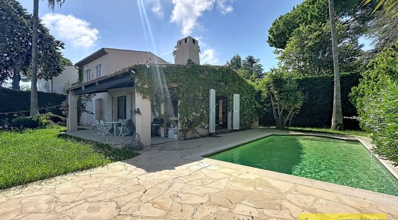 Maison à vendre à Villeneuve-Loubet
