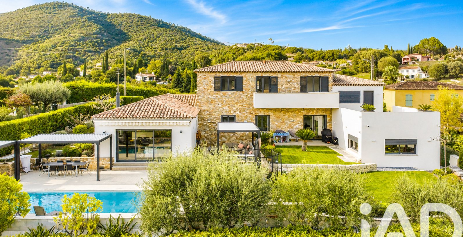 Maison à vendre à Auribeau-sur-Siagne