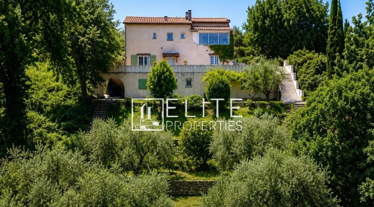 Maison à vendre à La Roquette-sur-Siagne