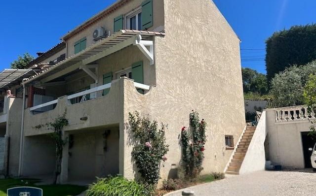 Maison à vendre à Villeneuve-Loubet