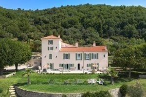 Maison à vendre à Grasse