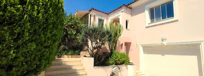 Maison à vendre à Cagnes-sur-Mer