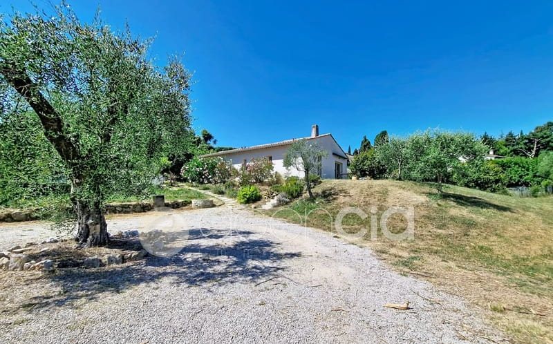 Maison à vendre à Châteauneuf-Grasse