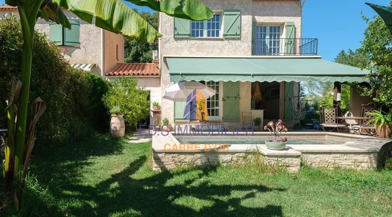Maison à vendre à Cagnes-sur-Mer