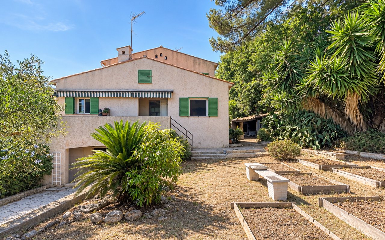 Maison à vendre à Cagnes-sur-Mer