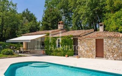 Maison à vendre à Châteauneuf-Grasse