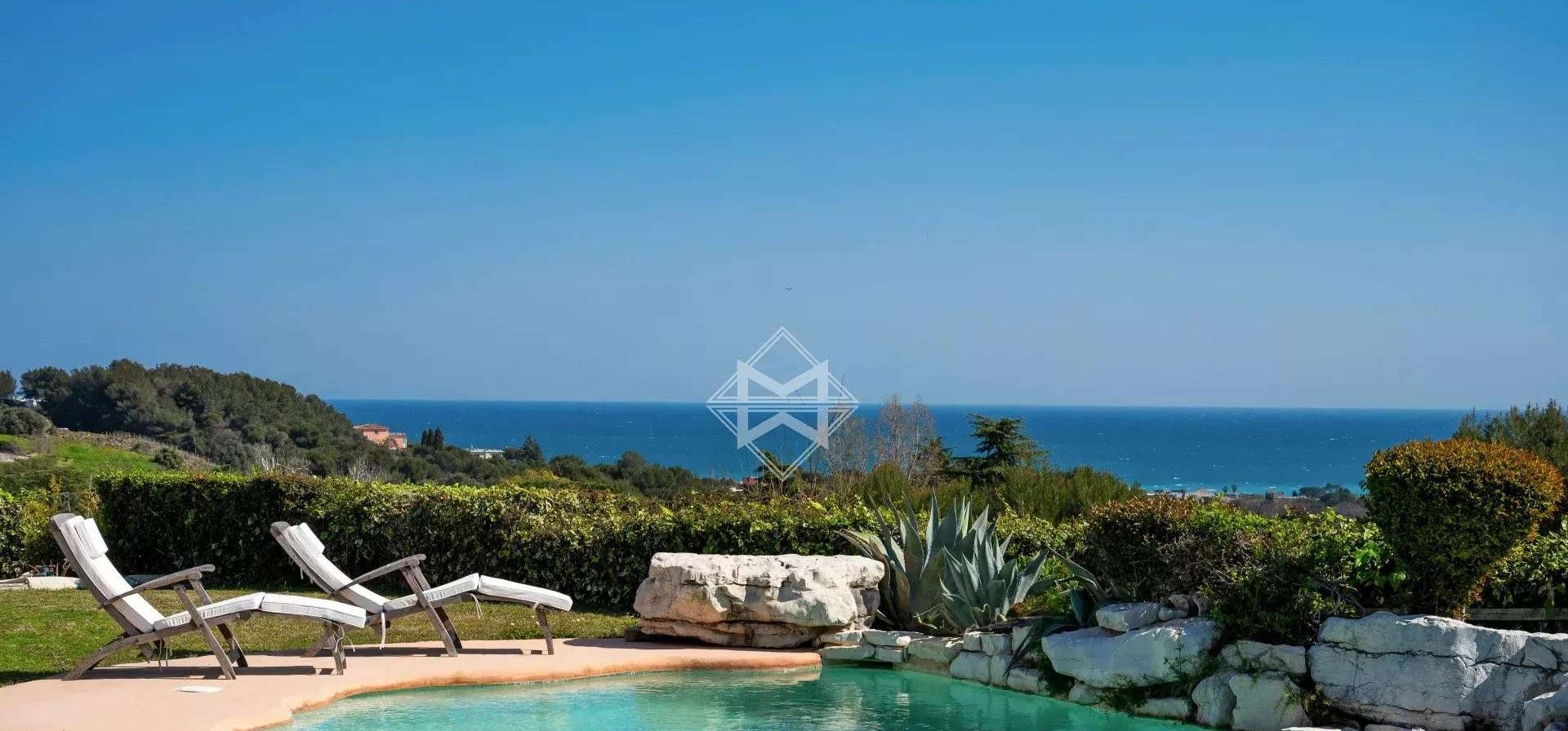 Maison à vendre à Villeneuve-Loubet